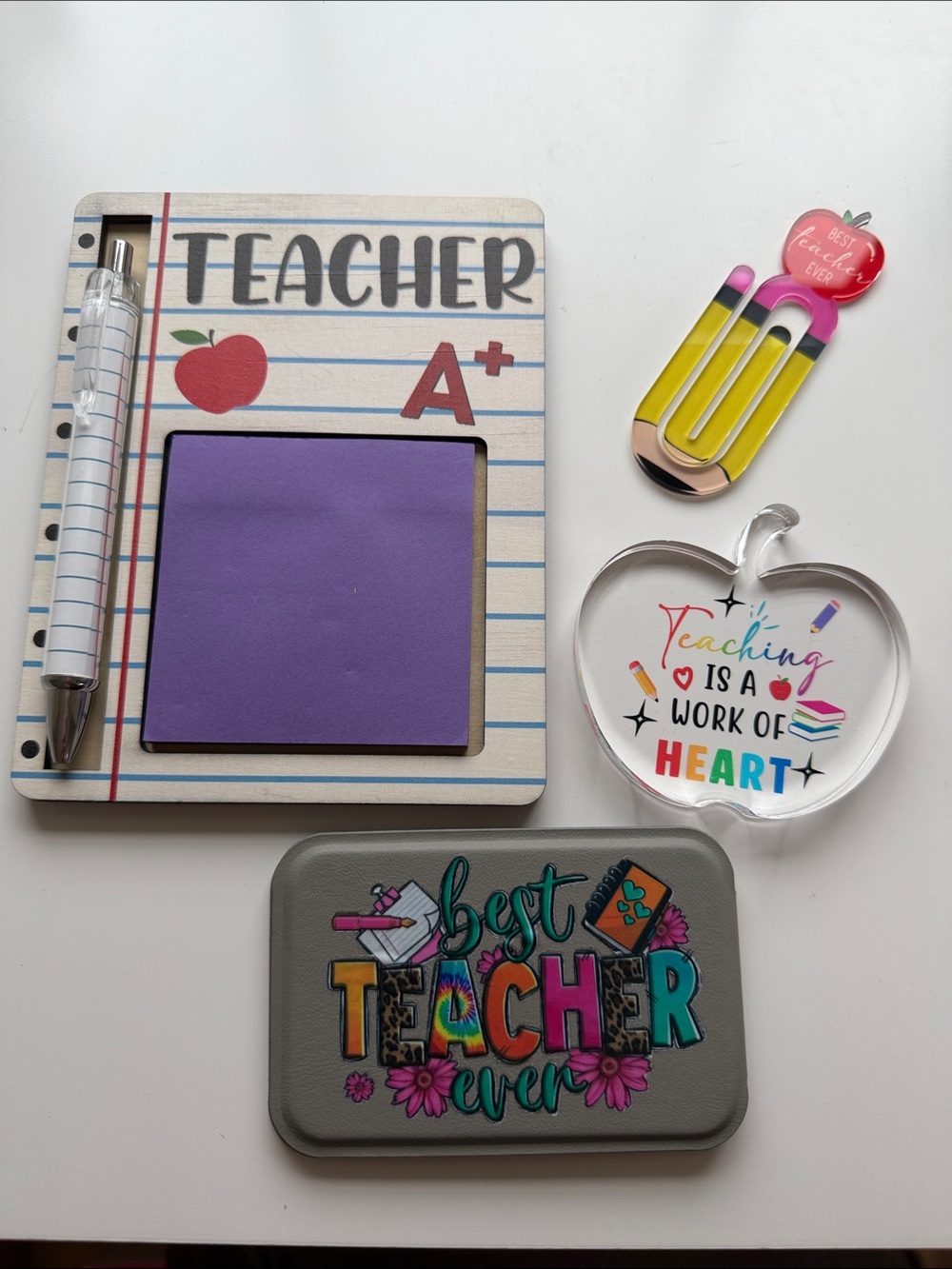 Teacher A+ Desk Set with Colorful 'Best Teacher Ever' Case